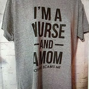 Instant message tee size XL nurse/mom